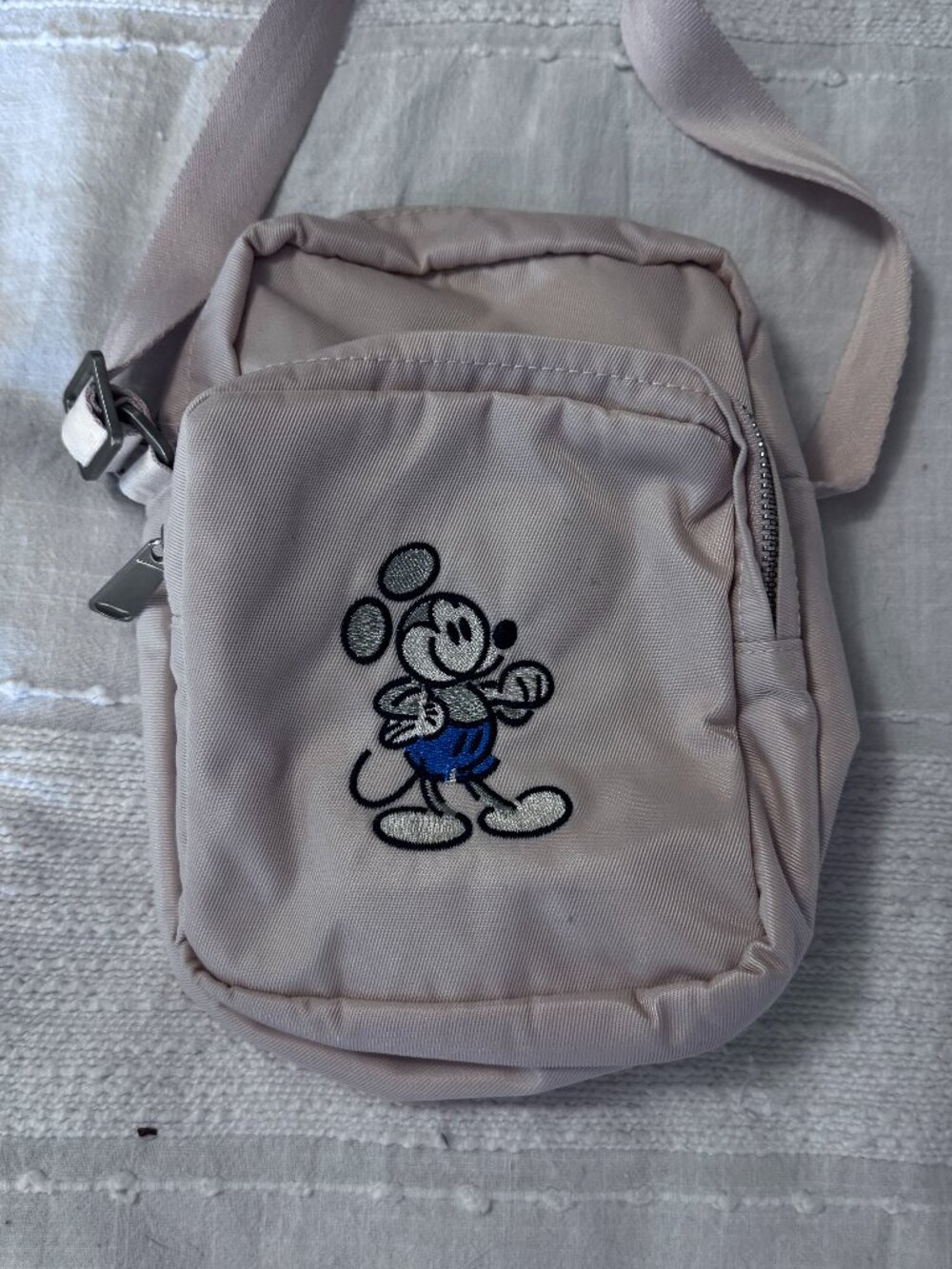 2023 Disney Parks Mickey Mouse Genuine Mousewear Crossbody Bag Pink Embroidered